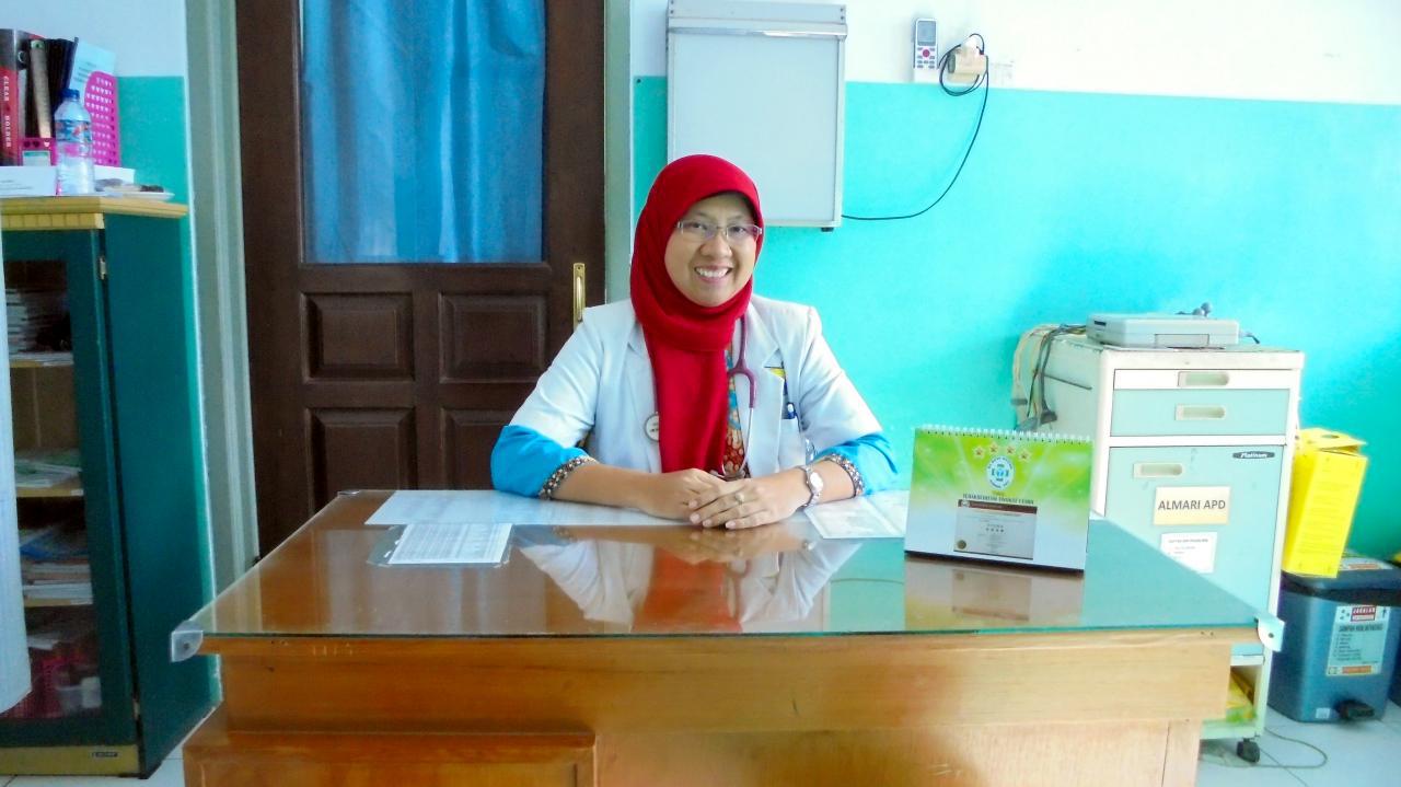 dr. Desti Ariani Kristanti, Sp.S